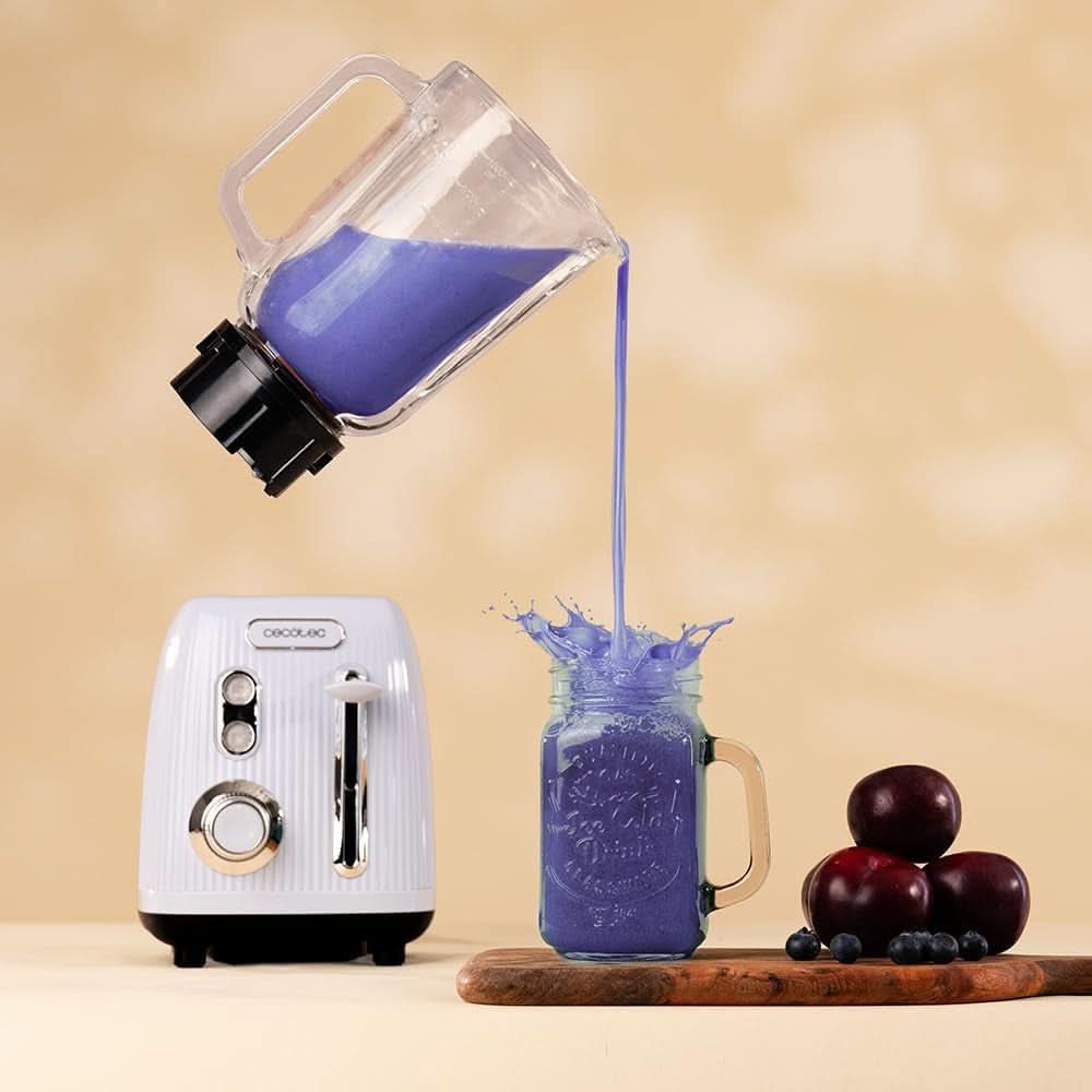 Cecotec Standmixer Retro Power Black Titanium Retroblue, 1200 W Maximale Leistung, 1,5 L Glasbehälter, einstellbare Geschwindigkeit, 4 Klingen mit schwarzem Titanbeschichtung, 100 % Kupfermotor. Küche Naty Shop