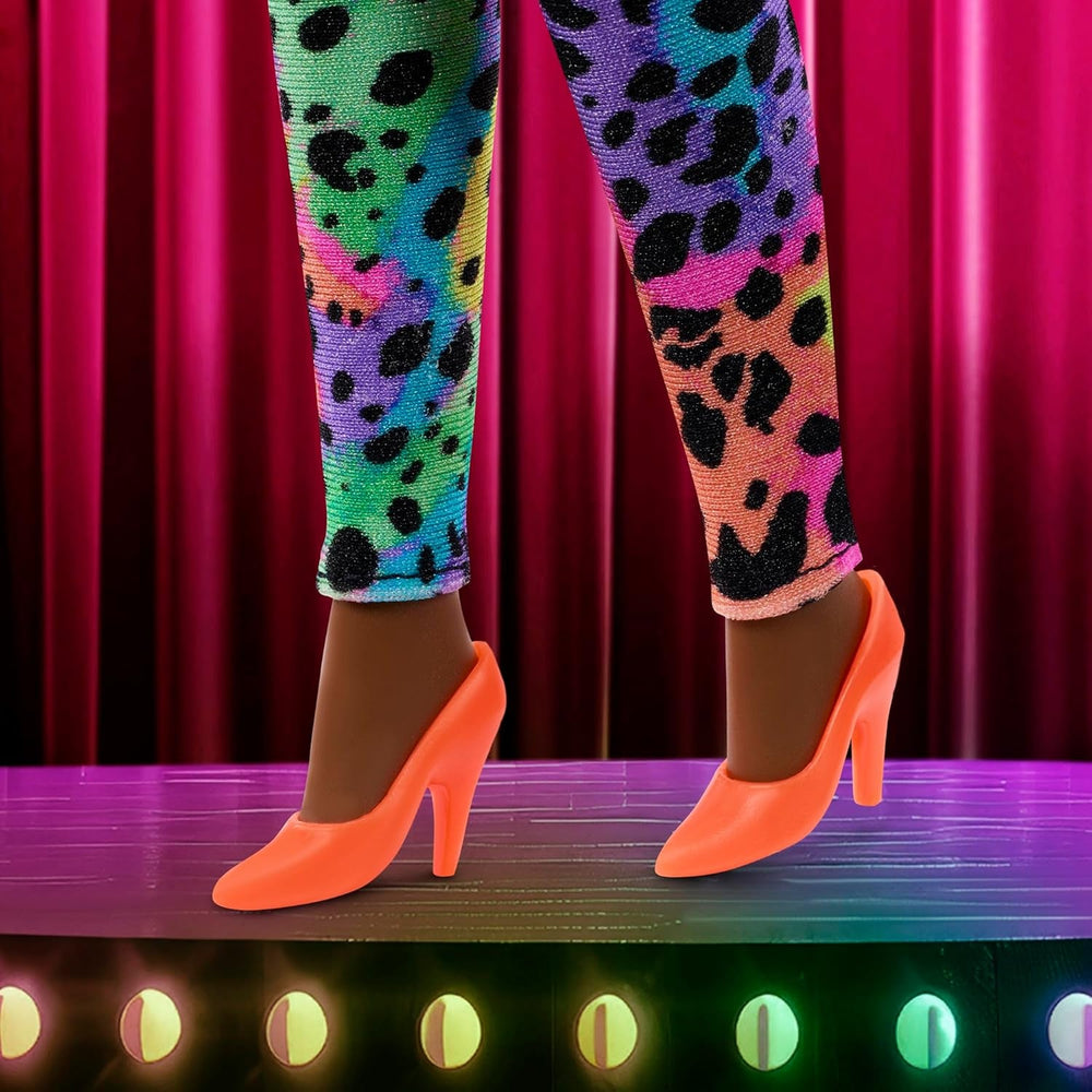 Barbie Signature-Puppe, The Rockers Sammelfigur Repro-Deedee-Puppe, 40. Jubiläum der Produktlinie von 1986, Puppenständer und ausstellbare Verpackung, JJY11