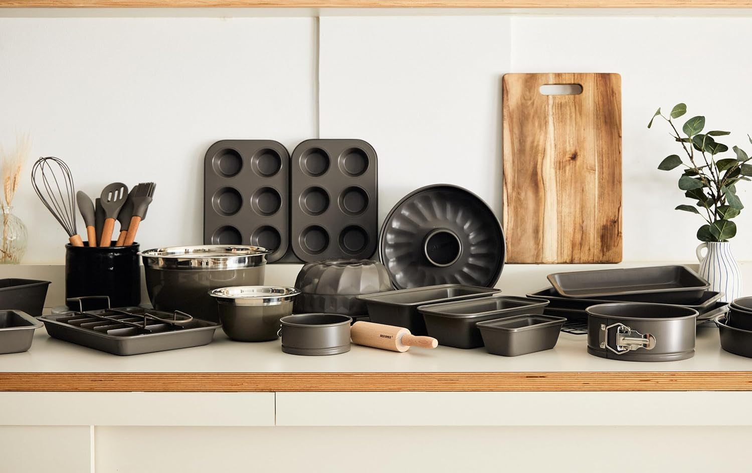 BERGNER BAKING LOVERS - Set Von 2 X 6 Cup Muffinformen - Kohlenstoffstahl Mit Ilag Essential, PFOA Frei, Leicht Zu Reinigen Formen und Bleche zum Backen Naty Shop