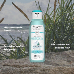 Lavera Pflege Basis Sensitiv 2 in 1, Shampoo und Duschgel mit Bio-Aloe Vera und pflanzlichem Keratin, 250 ml Dusche und Bad Naty Shop