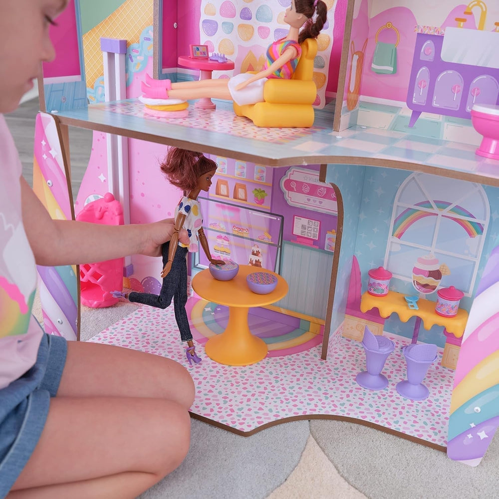 Casă de păpuși din lemn Kidkraft Candy Castle cu mobilier și accesorii, casă cu figurină Llama Unicorn, lift pentru tort de înghețată și scaun de cauciuc pentru păpuși, jucărie pentru copii de la 3 ani, 20242 Casute de papusi Naty Shop