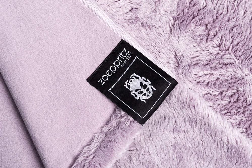 Reborn Bliss Decke – Kuschelige Kunstfelldecke – Flauschige und luxuriöse Kunstfelldecke mit glatter Rückseite – 140 x 190 cm – 310 Rose – von „Zoeppritz seit 1828“ Betten und Bettdecken „Zoeppritz seit 1828“