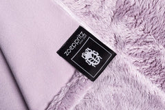 Reborn Bliss Decke – Kuschelige Kunstfelldecke – Flauschige und luxuriöse Kunstfelldecke mit glatter Rückseite – 140 x 190 cm – 310 Rose – von „Zoeppritz seit 1828“ Betten und Bettdecken „Zoeppritz seit 1828“