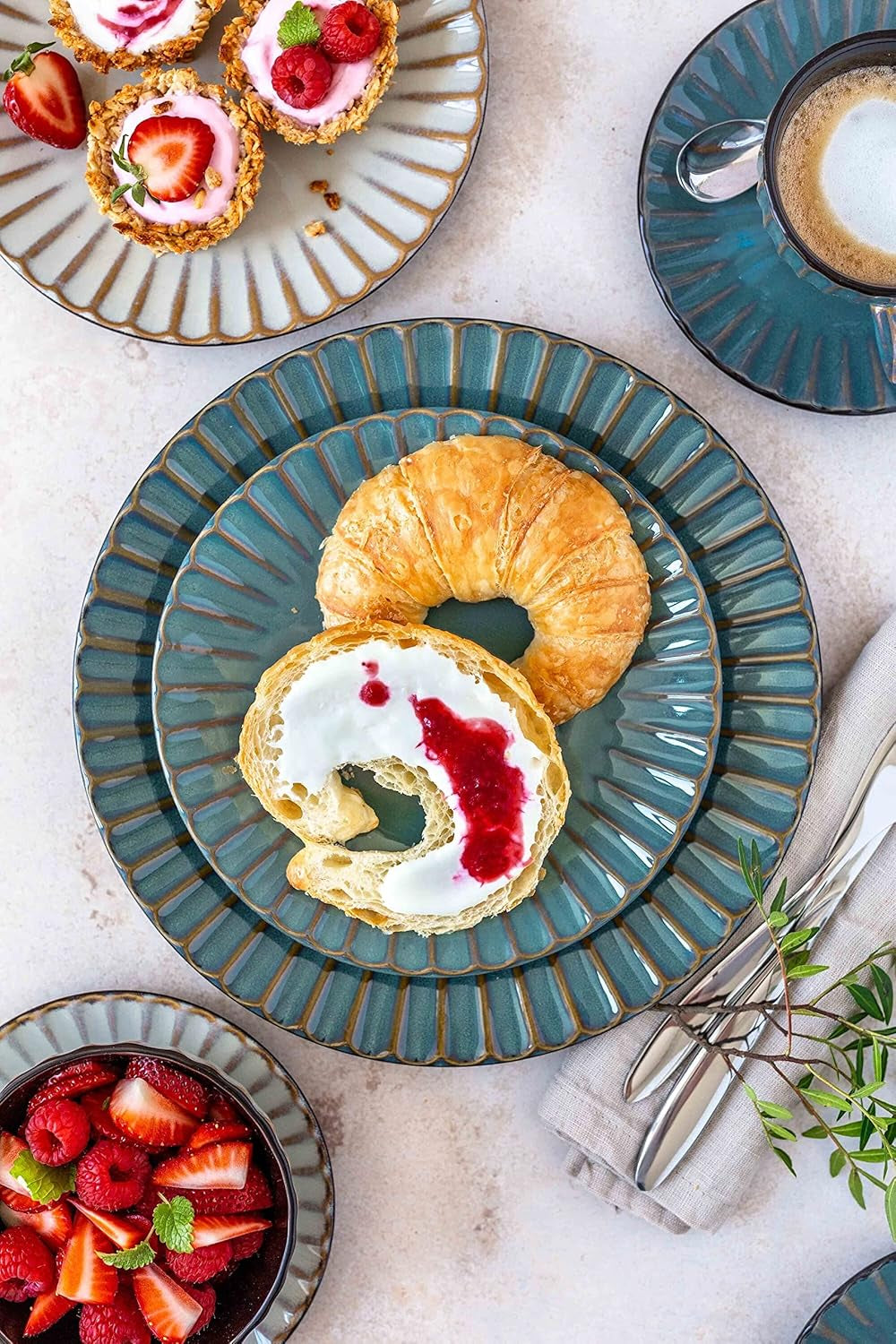 MÄSER 931966 Confino Tafelservice für 4 Personen im modernen Vintage-Look, 12-teiliges Frühstücksservice Tafelservice Naty Shop