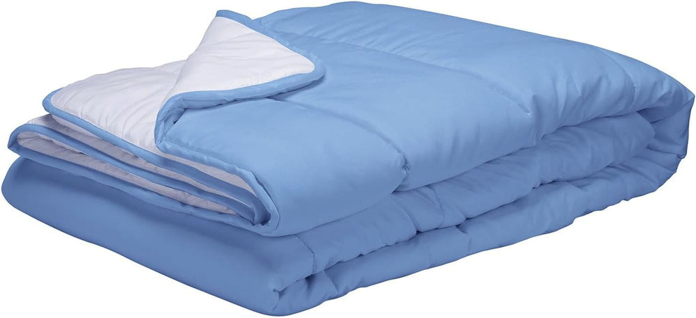 Pikolin Home – Wendedecke 300 G – Nordische Bicolor-Füllung – Für Kinderbett 60 – Federgefüllt, warm, atmungsaktiv, blau/weiß, 100 x 120 cm Steppdecken und Steppdecken Naty Shop Standardtitel