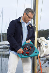 Furtun plat Gardena Original Classic roll-fix 15m: Casetă furtun economisitoare cu furtun de apă (Ø 12 mm în casetă), mecanism automat de siguranță, incl. duză de pulverizare, cu dispozitive de conectare (756-20)