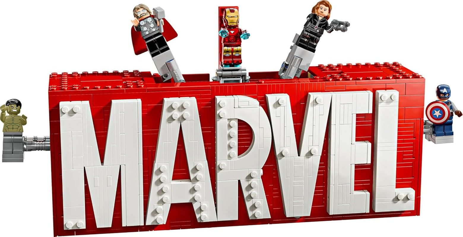 LEGO | Marvel: MARVEL Logo & Minifiguren - Sammlerstück inkl. Hulk, Thor, Iron Man, Black Widow und Captain America - Bauset mit Avengers Figuren - Geschenk für Jungen und Mädchen ab 12 Jahren - 76313