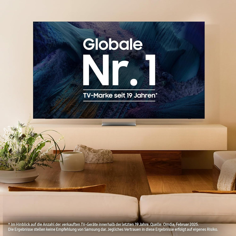 Televizor LED Samsung Crystal UHD 4K U7099F de 43 de inci (108 cm), procesor Crystal 4K, design MetalStream, SmartThings, securitate Knox, hub de jocuri, upscaling AI, conținut gratuit, televizor inteligent AI