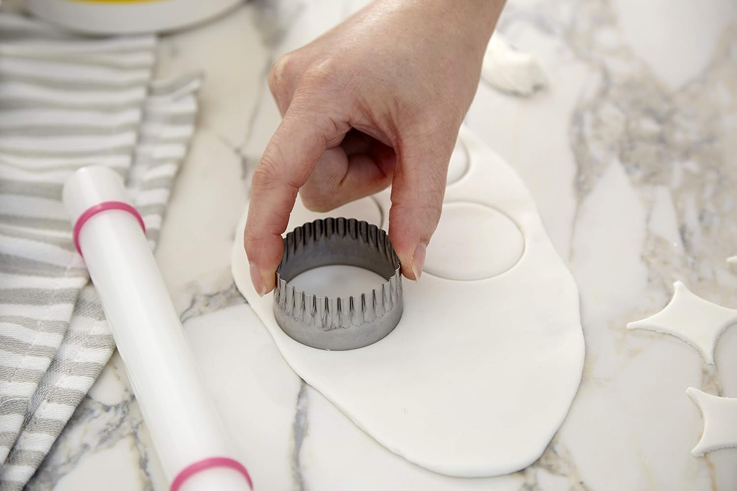Wilton Perfect Height, sucitor pentru fondant și marțipan, 22,5 cm