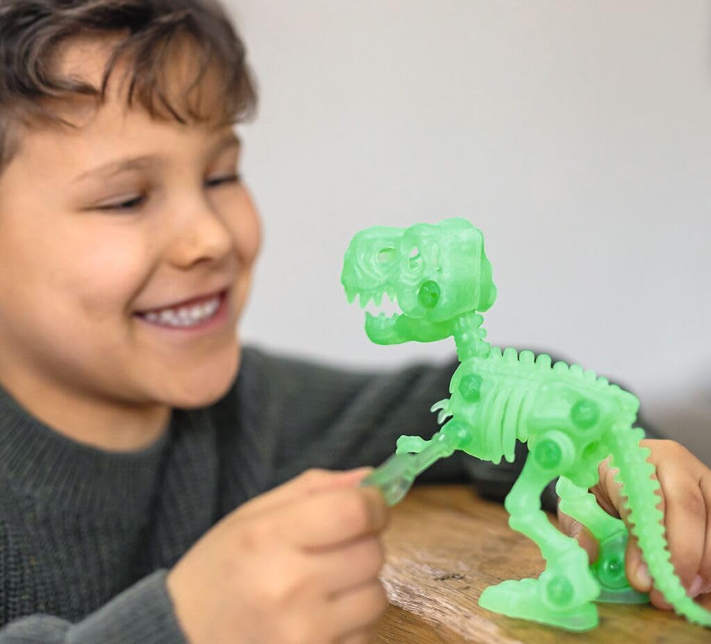 Moses. Dino Bausatz Glow in-The Dark - leuchtender Dino-Bausatz mit Werkzeugen, 21 Teile inkl. Anleitung, T-Rex zum Zusammenbauen, DIY-Spielzeug für Kinder ab 6 Jahren