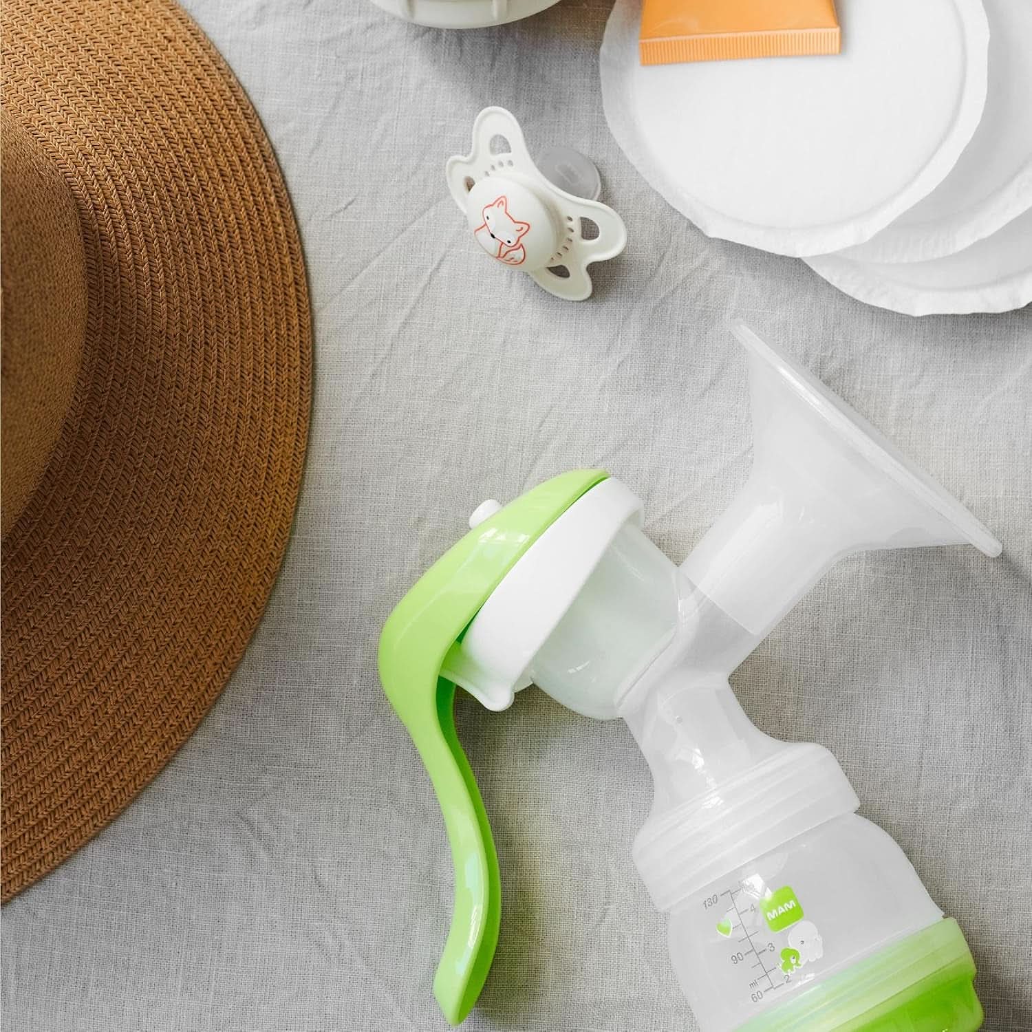 MAM dispozitiv manual pentru lapte Accesorii Hrana si Alaptare Bebe Naty Shop