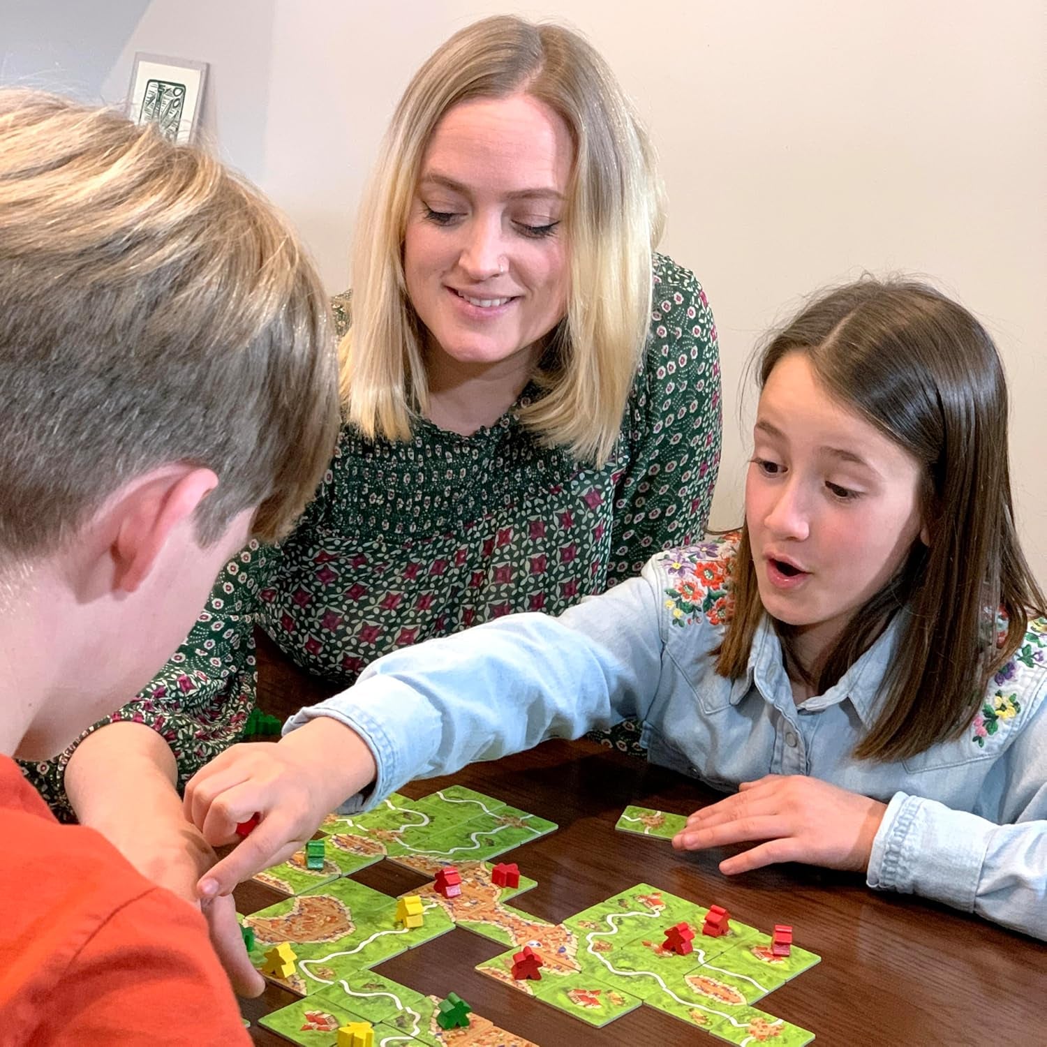 Hans im Glück, UNbox Now, Carcassonne V3.0, Grundspiel, Familienspiel, Spiel des Jahres 2001, 2-5 Spieler, ab 7 Jahren, 35 Minuten Spielzeit, Deutsch