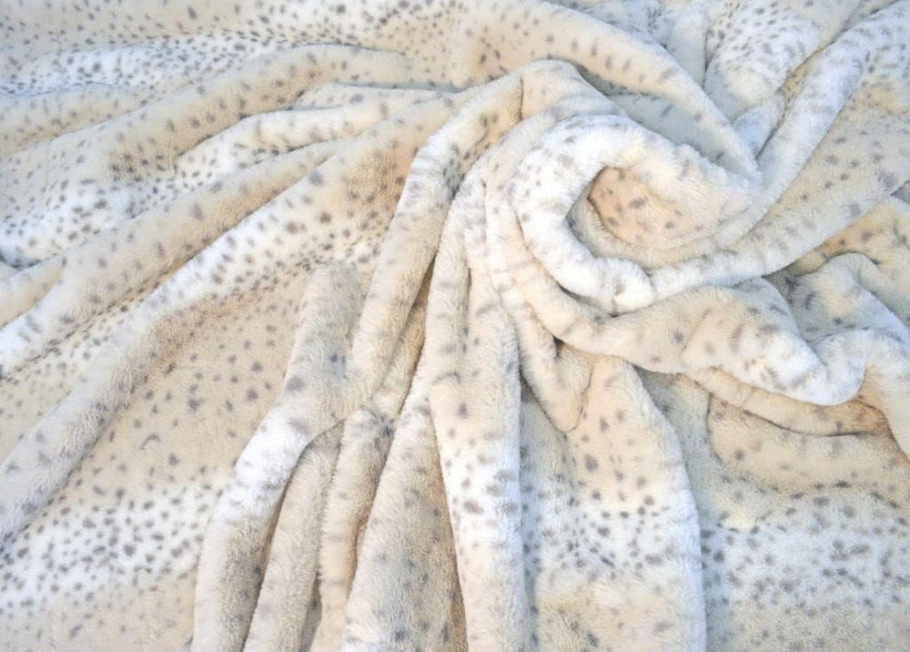 Mesana SNOW OPARD, dimensiune aprox. 150X200 Cm, culoare alb F-10153/00 Plapumi si pilote Naty Shop