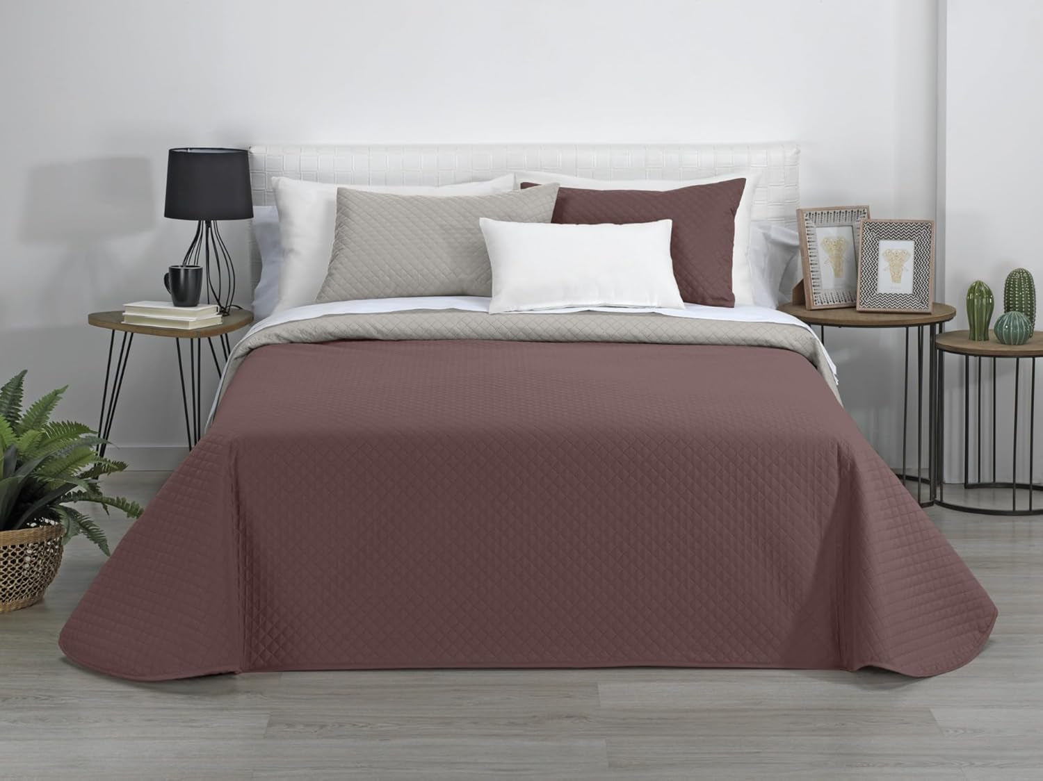 Estoralis | AVA | Cuvertură Boutique Reversibilă | Pentru Toate Anotimpurile | Culoare - Bej/Brun | Pentru pat de 105 Cm. (200 X 270 Cm. Ancho X Alto) | Cuvertură cu matlasare Plapumi si pilote Naty Shop Titlu implicit