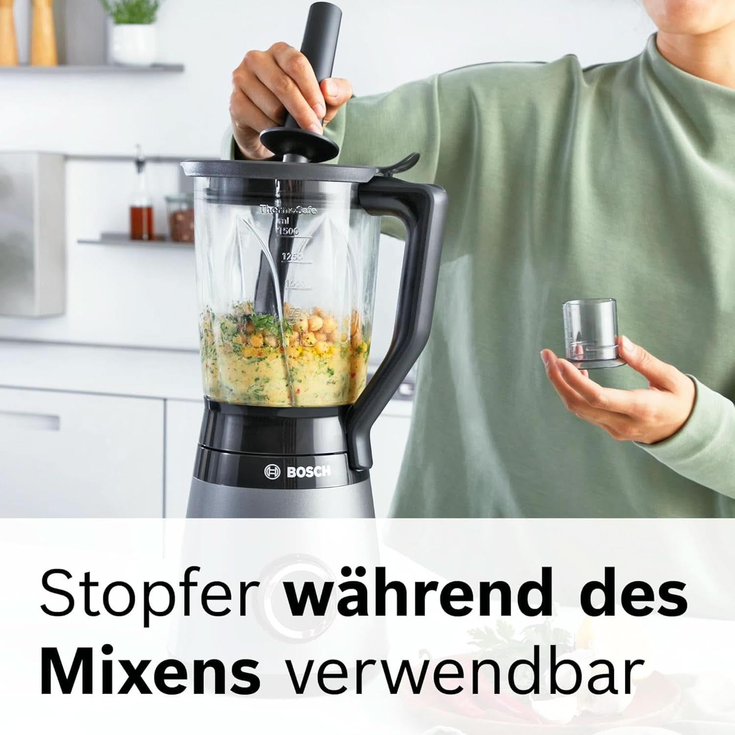 Bosch Standmixer Vitapower Serie 4 MMB6177S, Edelstahl-Klingen Made in Germany, 1,5L Thermosafe Glasbehälter, 0,6L To-Go-Flasche, Stopfer, Universalzerkleinerer, 30.000 U/Min, 1200 W, Silver Kitchen Naty Shop