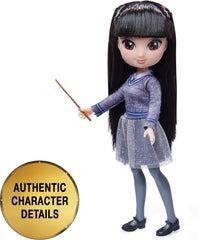 Wizarding World, Cho Chang Sammelpuppe in Harry Potter Hogwarts-Ravenclaw-Uniform mit Zubehör, Kinderspielzeug für Mädchen und Jungen ab 5 Jahren
