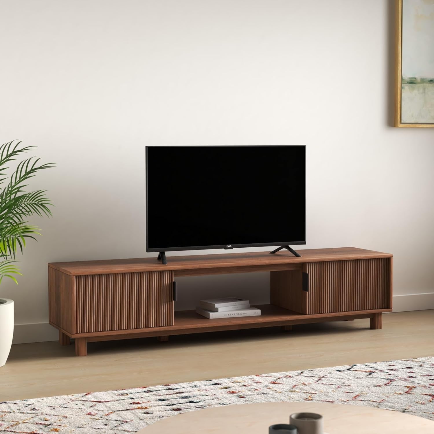 Televizor CHIQ L40G7V de 40 de inci, Google TV, FHD, design fără ramă, Asistent Google, Google Play, Chromecast încorporat, radio triplu (DVB-T2/S2/C), WLAN 5G, Bluetooth, HDMI ARC, USB 2.0, CI+