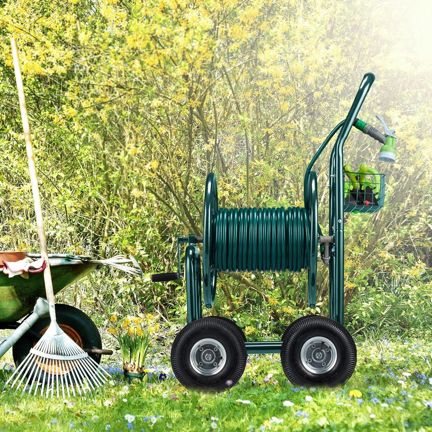 Cărucior furtun Relaxdays, până la 90 m, 4 anvelope pneumatice, cuplaj clic, rolă metalică pentru furtun, distribuitor furtun cu coș, verde