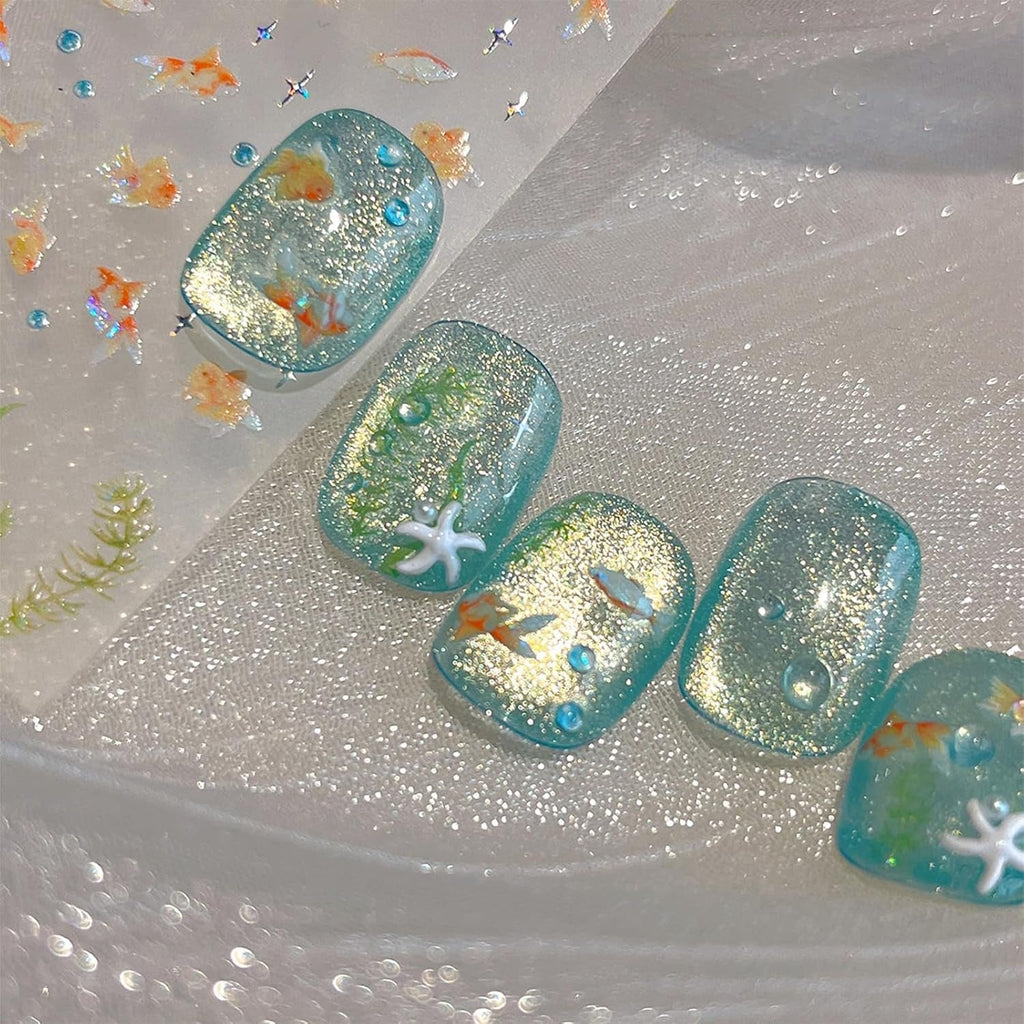 2 Stück Selbstklebende Nagelsticker Mit Muscheleffekt, Vierstrahlstern Und Goldfisch Design, Nagelaufkleber Für Fingernägel, Nail Art Zubehör Für Gelnägel