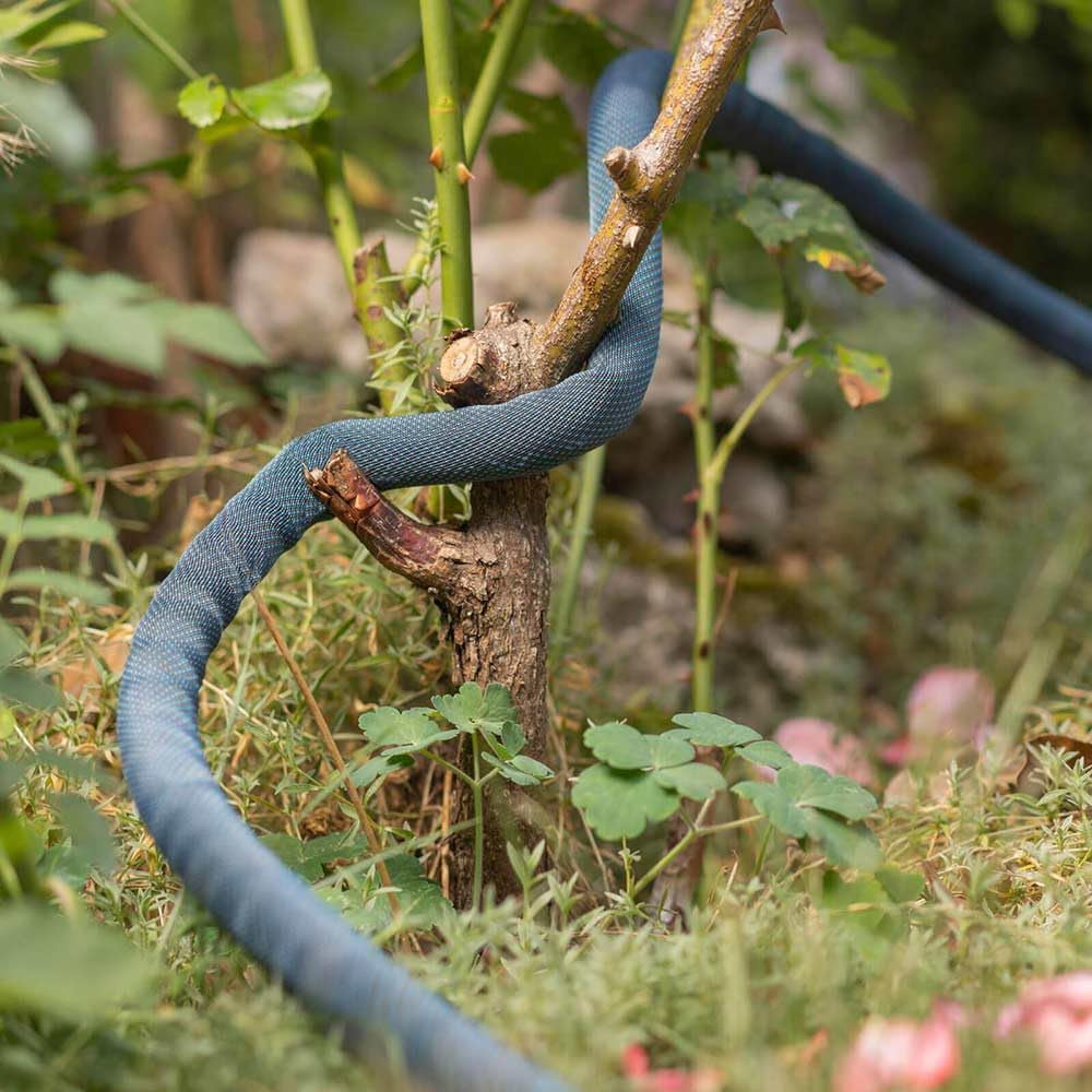 Set Gardena Liano Xtreme 1/2 inch, 15m: Furtun de grădină extrem de robust din material textil, cu furtun interior din PVC, ușor, rezistent la intemperii (18465-20)