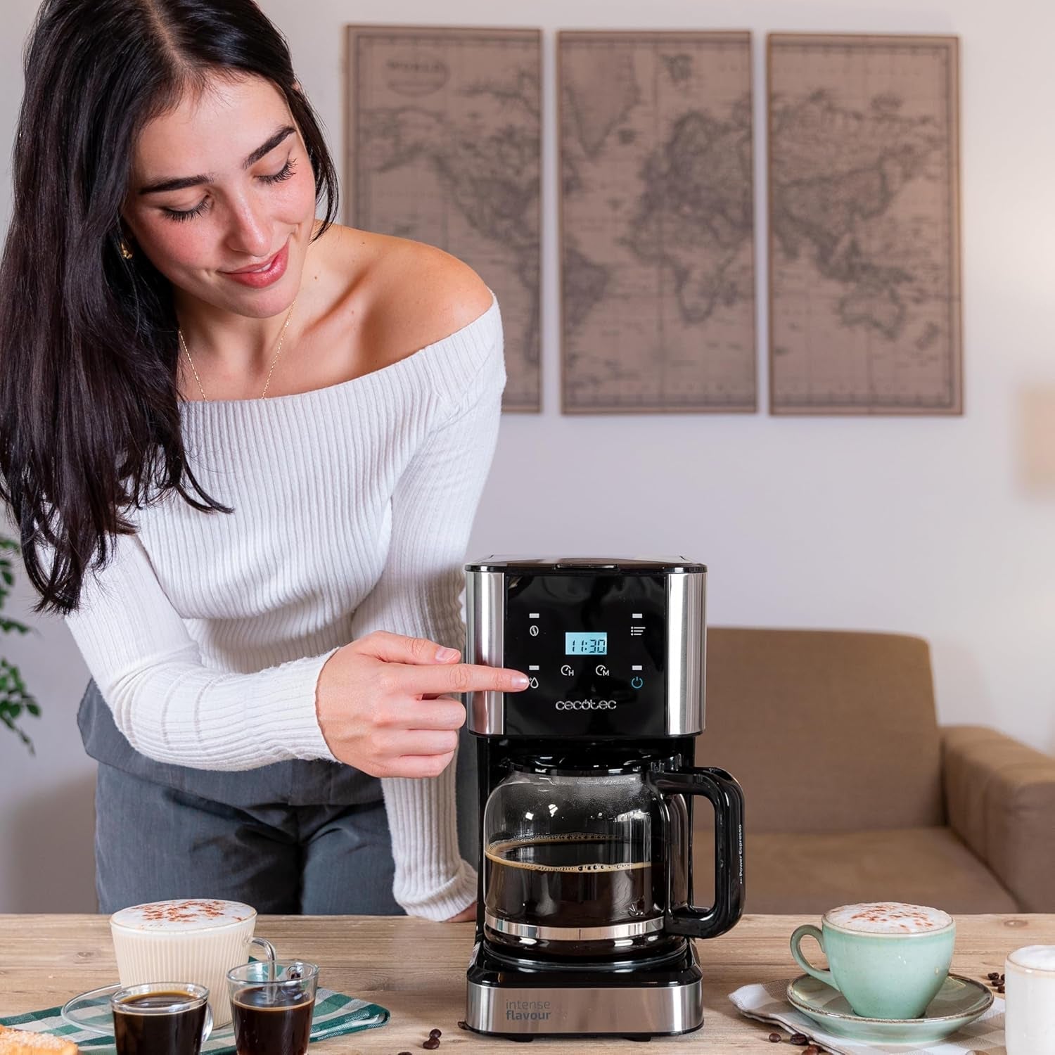 Espressor cu filtru Cecotec Coffee 66 Drop and Touch, putere 950 W, 1,5 L, 12 cești, ecran tactil, carafă din sticlă, cronometru 24 de ore, 6 comutatoare, filtru reutilizabil tip plasă