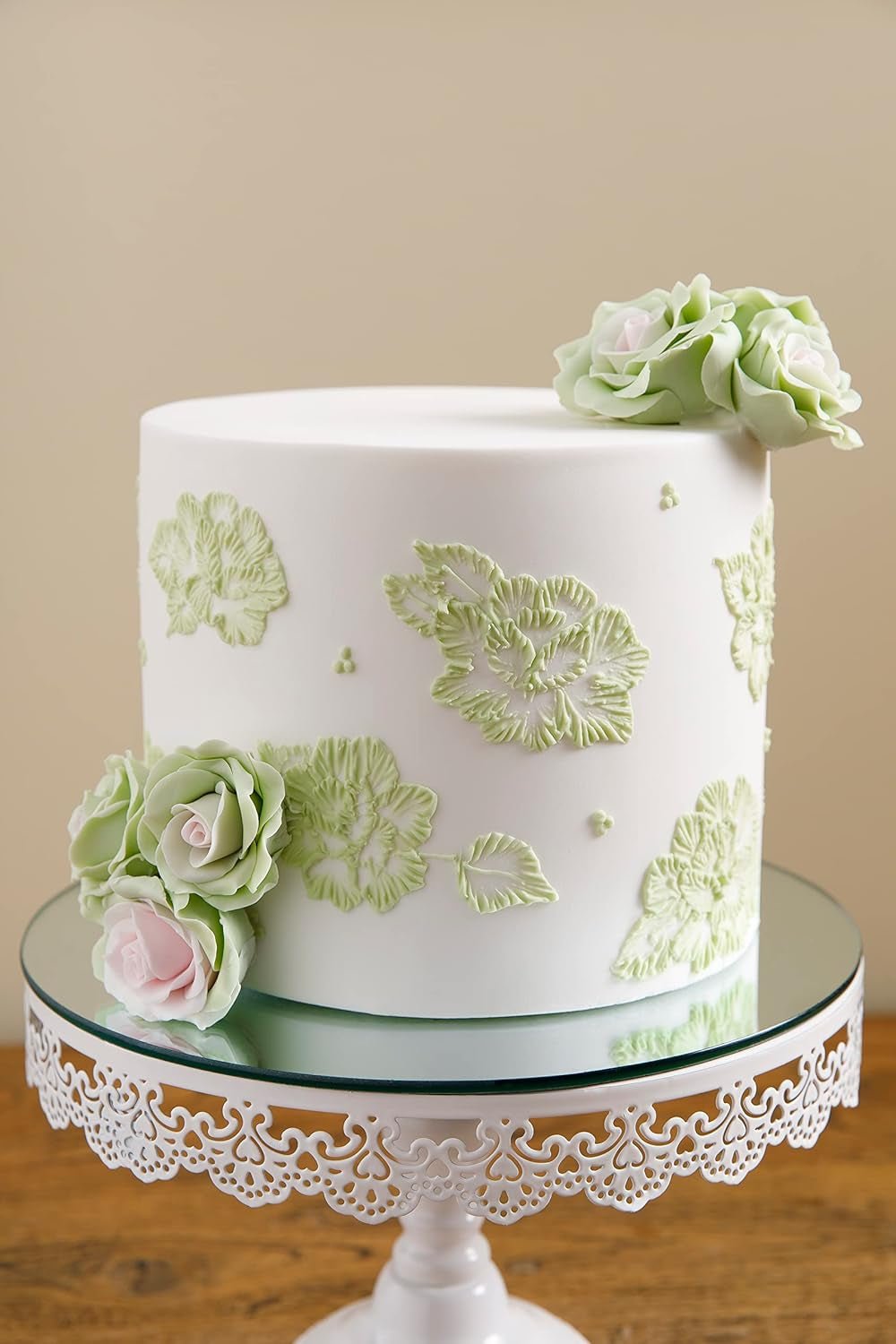 Extra Fondant Red 1kg - Fondant extra elastic cu aromă de vanilie, perfect pentru acoperirea prăjiturilor - Red - 1 kg Pasta de zahar Naty Shop