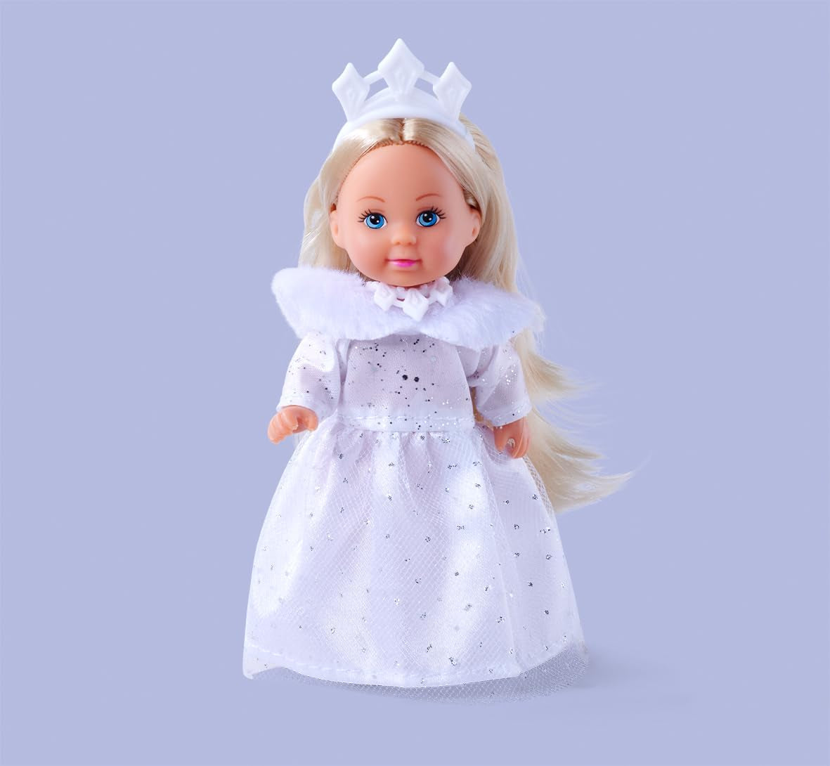 Simba Evi Prințesa Visurilor Iubirii, păpușă de joacă într-o rochie de iarnă de vis cu garnitură de blană și elemente cu sclipici, 12 cm, de la 3 ani