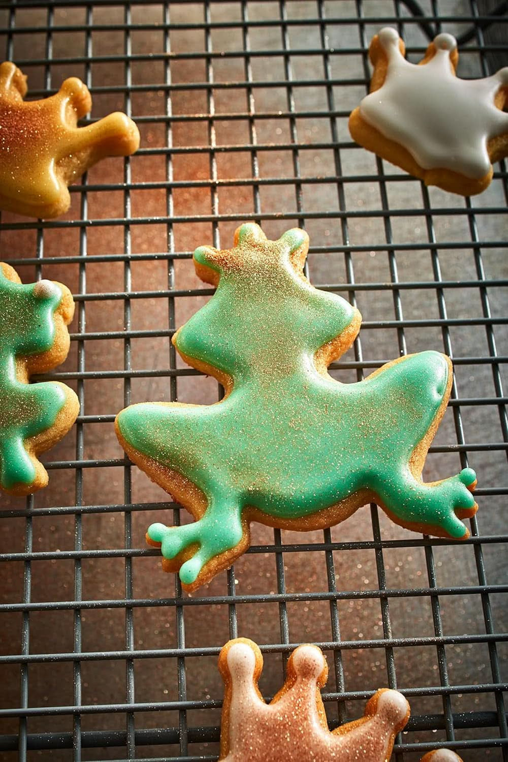 RUF Fairy Dust Essbarer Glitzerstaub in einer Pumpsprühflasche 10 Gramm Streusel Naty Shop