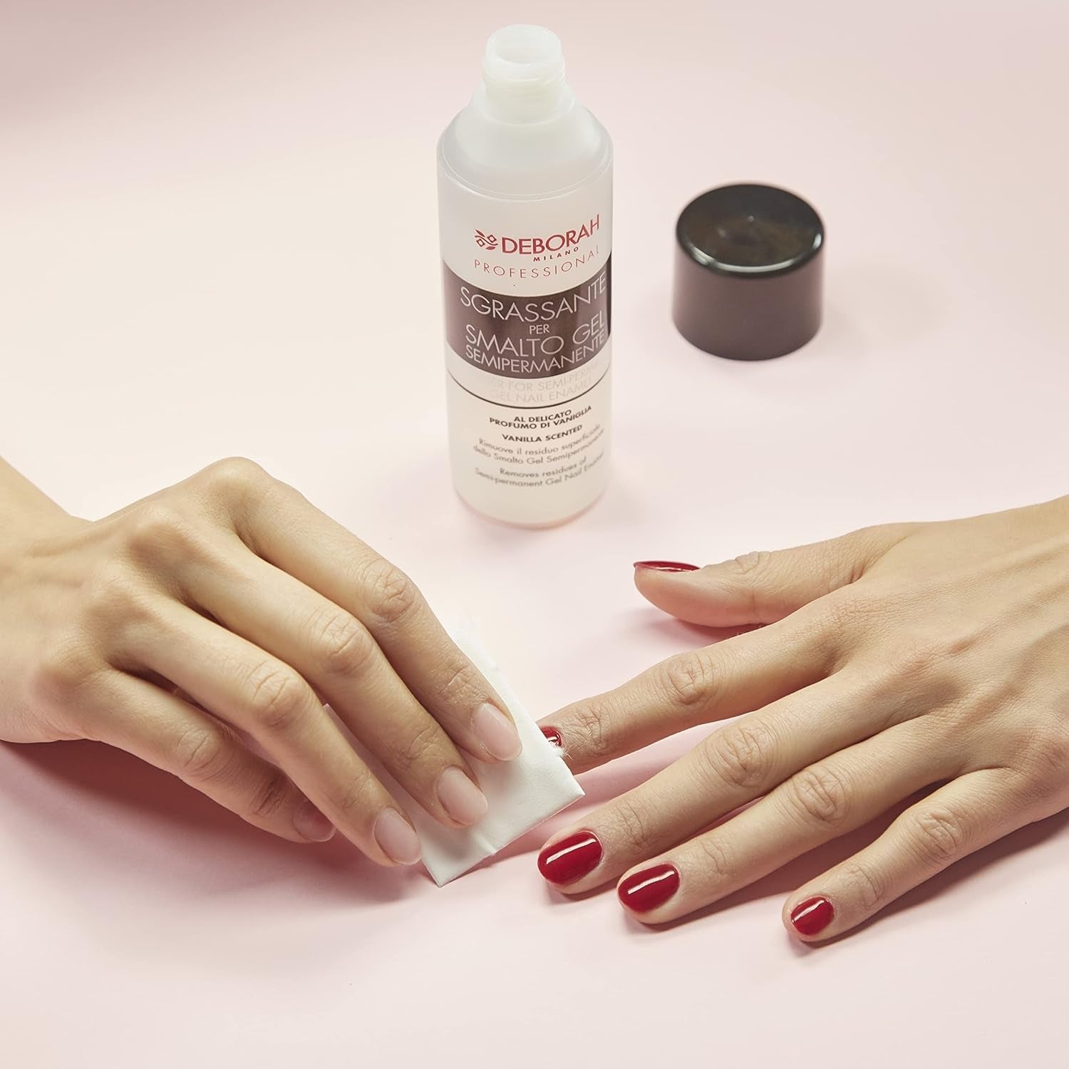 Oja semipermanentă Milano Professional, nr. 21 Burgundy, efect de volumizare, de lungă durată, pentru unghii intense și lucioase, 4,5 ml