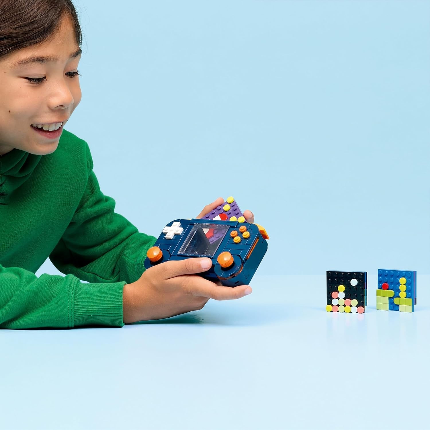 LEGO Creator 3in1 Retro Gaming Console - Transforms into an Arcade Machine or Computer w/Keyboard & Mouse - Gamer Gift Idea for 8+ Year Old Boys & Girls - 31380