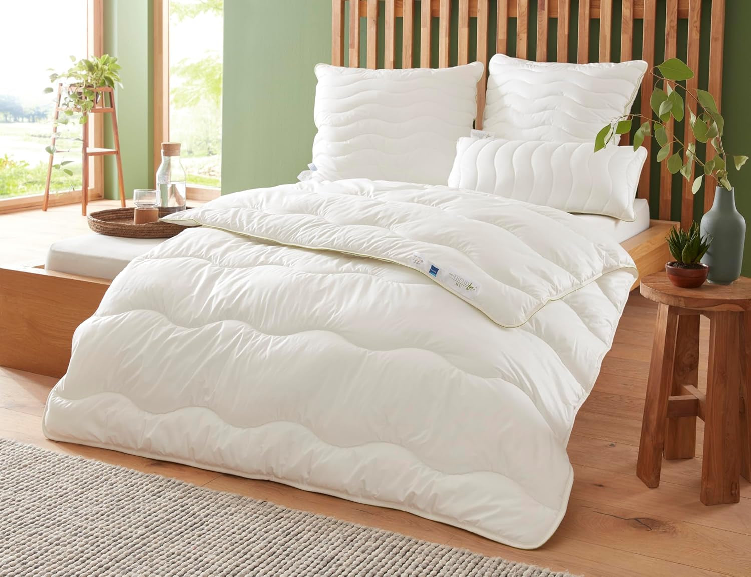 Badenia Trendline Öko-Steppdecke Aerelle Blue Duo 135 x 200 cm, weiß, Öko-Tex-zertifiziert, hergestellt nach dem deutschen Qualitätsstandard Steppdecken und Bettdecken Naty Shop 135 x 200 Mono-Steppdecke für alle Jahreszeiten