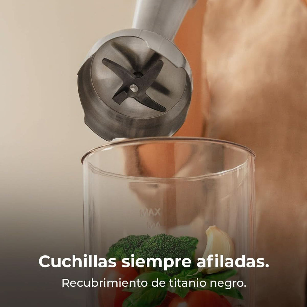 Cecotec Handmixer Retro Power Retrogelb 1200MAX. 1200W Maximale Leistung, 4-Klingen-Messer Mit Schwarzer Titanbeschichtung, 2 Geschwindigkeiten, 0,5L Becher, Vintage-Design Mutter und Kind Naty Shop