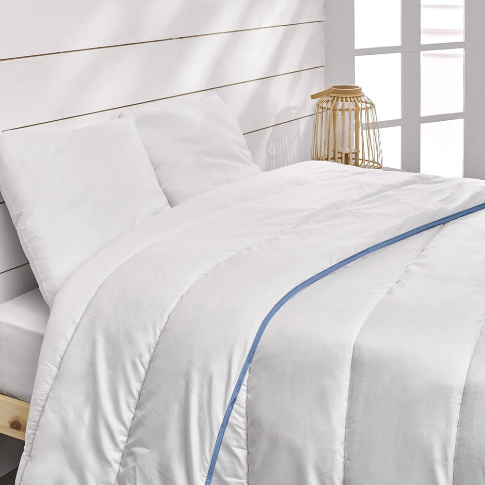 Bleu Câlin Warme Steppdecke für 1 Person „Gamme Signature“, weicher Mikrofaserbezug, 140 x 200 cm Steppdecken und Steppdecken Naty Shop