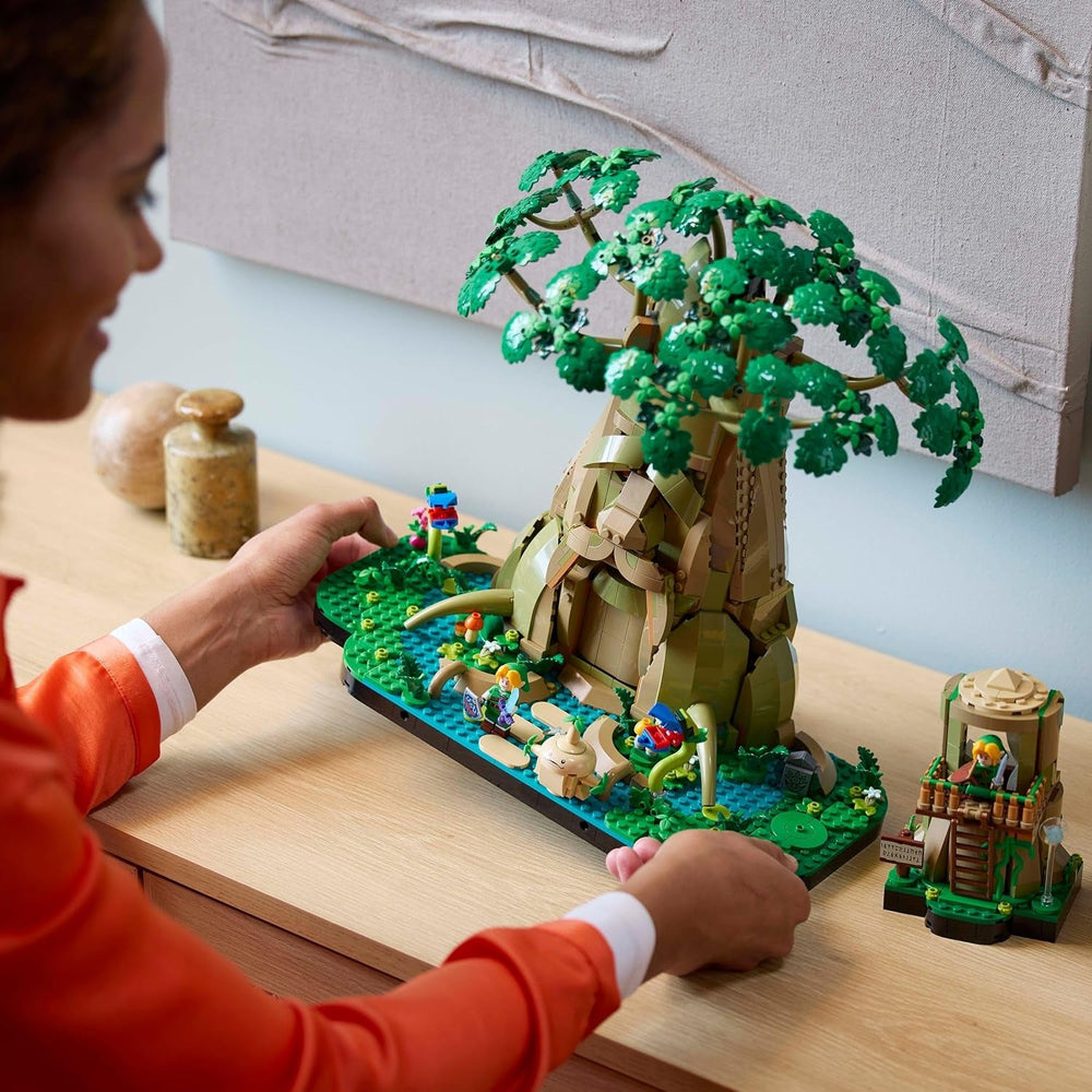 LEGO The Legend of Zelda Deku-Baum 2-in-1 - Sammlerstück zum Ausstellen mit Prinzessin Zelda & 3 Link Minifiguren - Bauset für Erwachsene & Geschenkidee für Videospiel-Fans - 77092