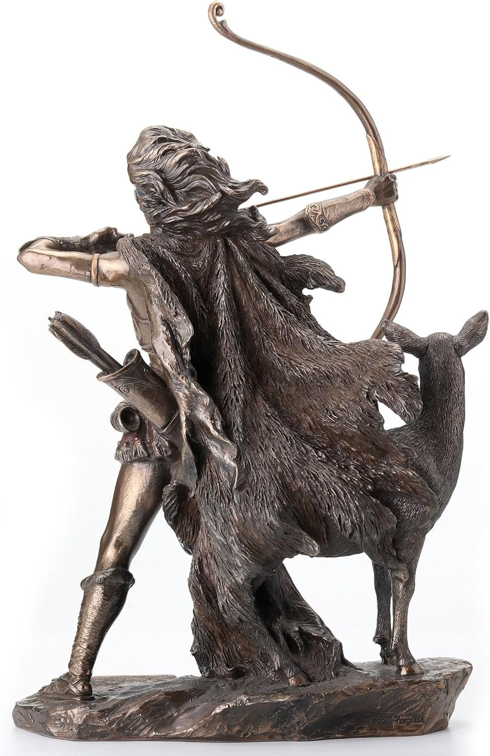 Statuia din bronz a zeiței vânătorii și a sălbăticiei Statuete si sculpturi Naty Shop