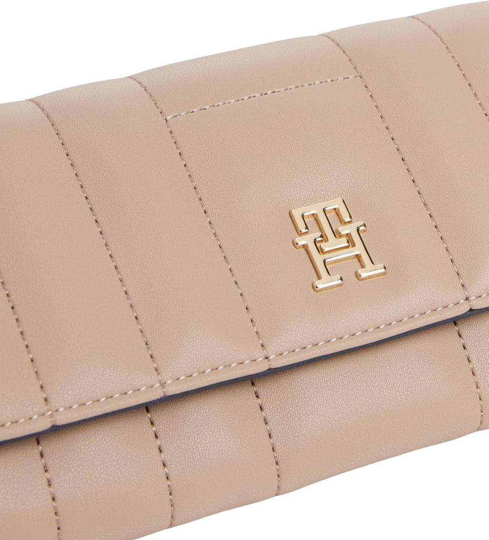 Tommy Hilfiger Women's Feminine Flap Large Wallet, Bej (Coastal Taupe), Marime unu Portofel Femei Naty Shop